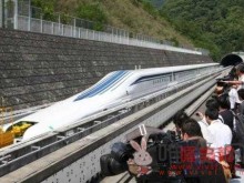 中国磁悬浮列车的发展现状，目前中国只有上海有磁悬浮列车