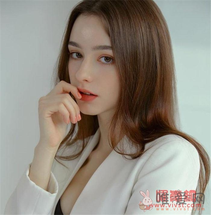 俄罗斯大美妞Dasha Taran在B站了 好漂亮