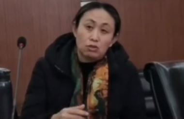 江歌妈妈考虑做直播赚钱 你怎么看