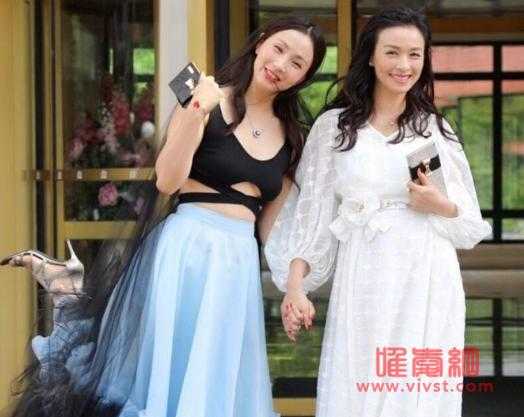 张庭为什么叫小丸子、板栗，她做了九次试管婴儿才成功受孕真假？