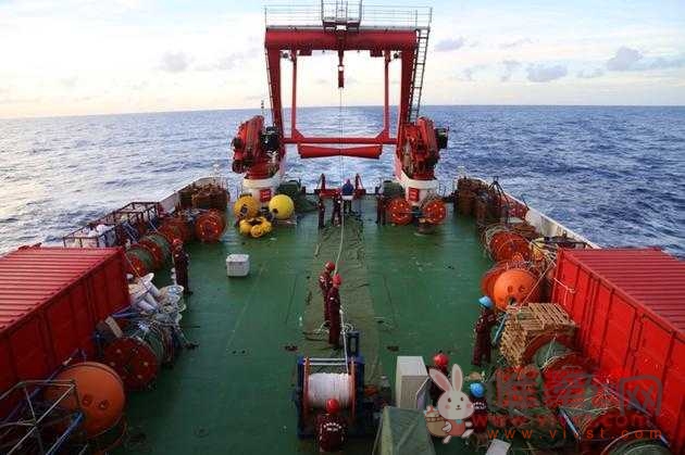 “科学”号首次实现深海观测数据实时回传