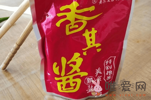 香其酱是什么酱好吃吗？香其酱和豆瓣酱一样吗？