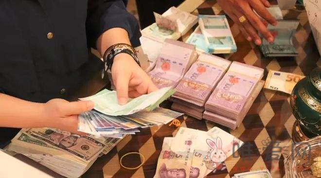 马来西亚当局查洗钱拘捕富商：查扣200Kg黄金与17辆超跑！
